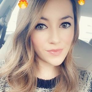 Meet your Posher, Marisa